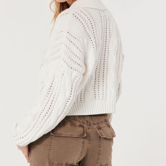 Women’s  Classic Long-Sleeve Cable-Knit Polo Sweater - Picture 5 of 5